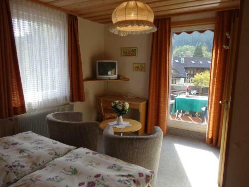 Hostal Schwarzwaldhaus Am Kurpark