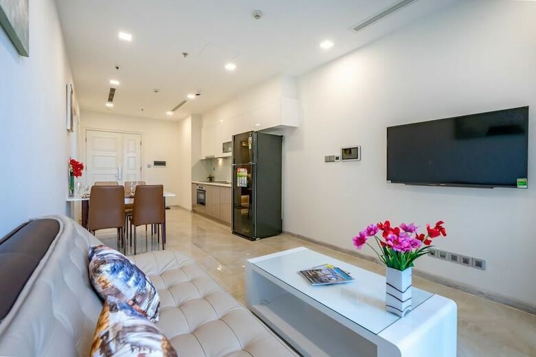 Vinhome Golden River Apartment - M'homme