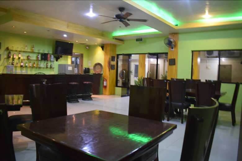 Hotel Amanentez Olongapo
