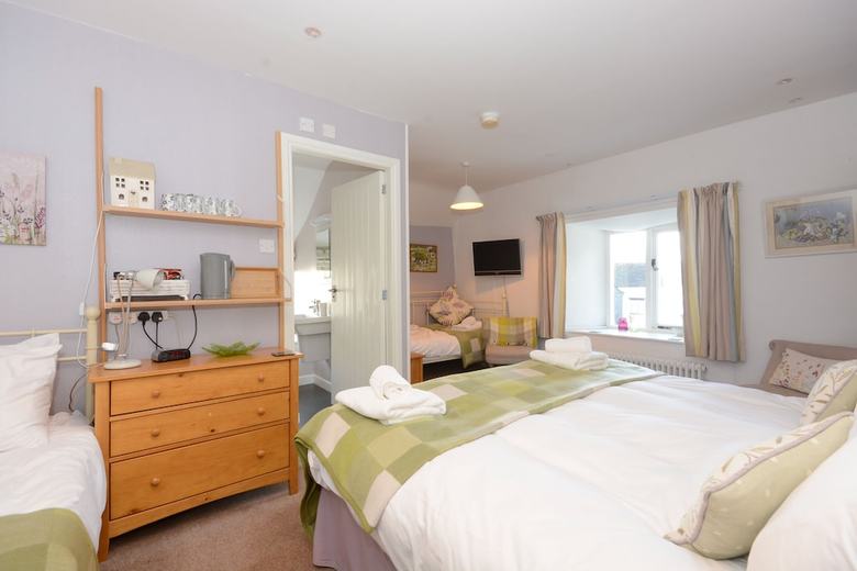 Bed & Breakfast Hawthorn Farm Guest House