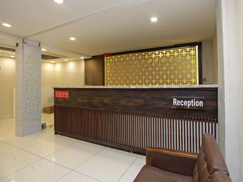 Hotel Oyo 13134 Grand Regency