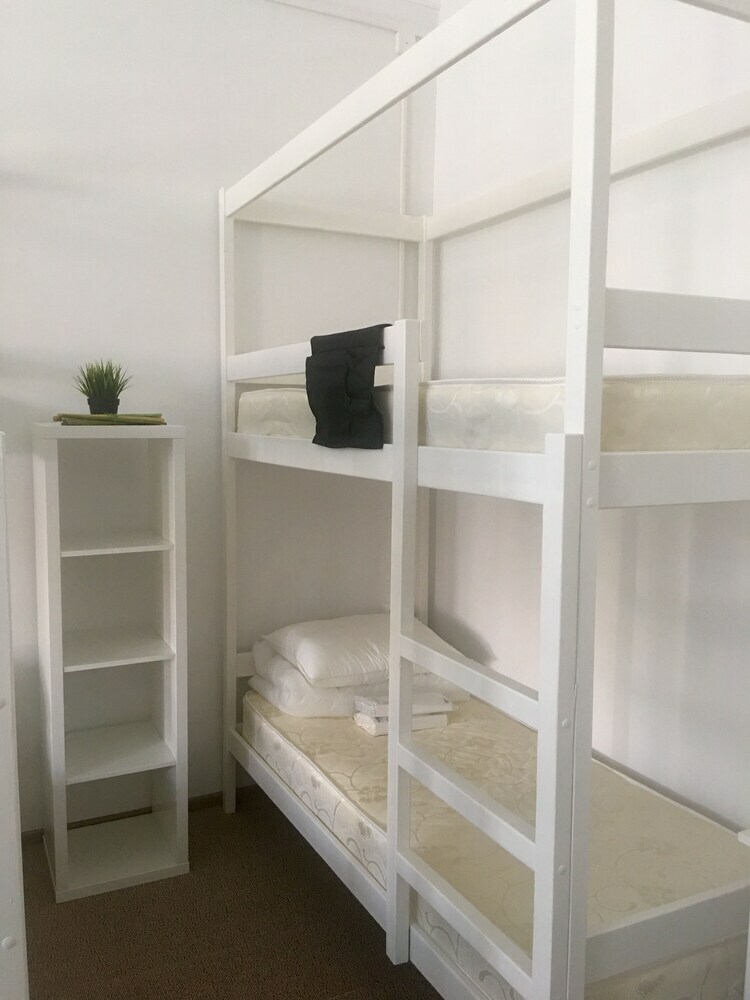Hostal Chekhov House Hostel & Hotel