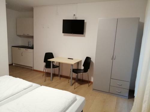 B&B Glatt