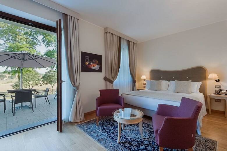 Hotel Borgo La Chiaracia Resort & Spa