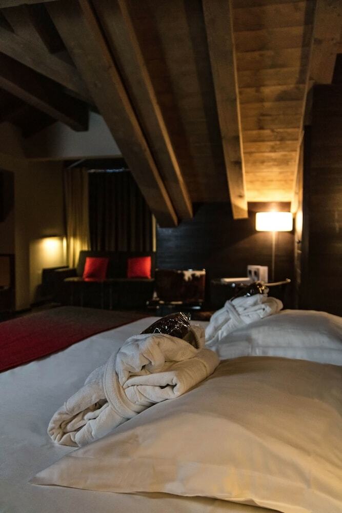 Hotel H�tel Avenue Lodge