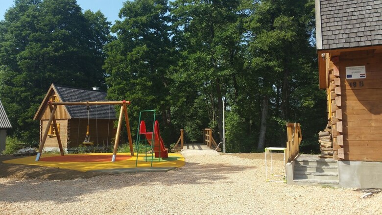 Vodenica Vrelo Chalets