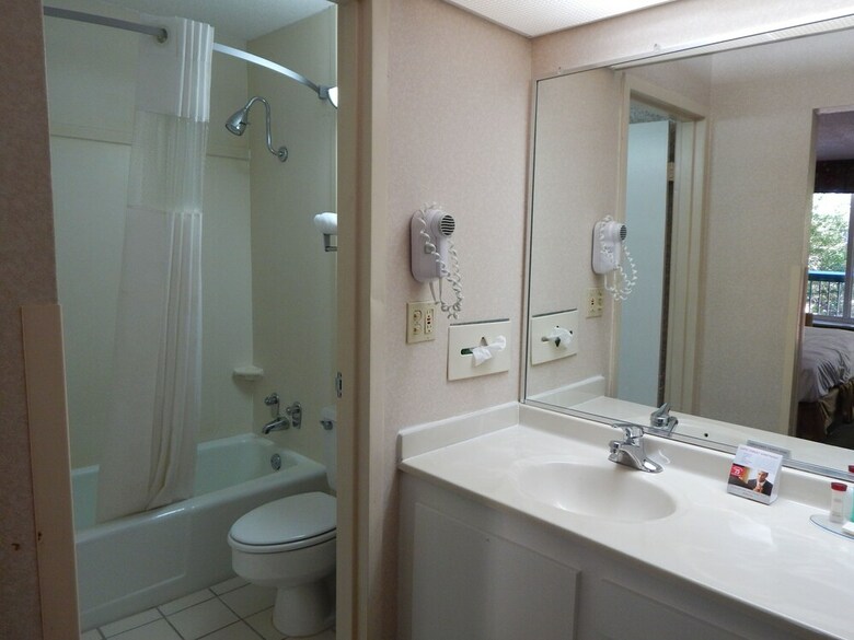 Hotel Ramada By Wyndham & Suites Warner Robins