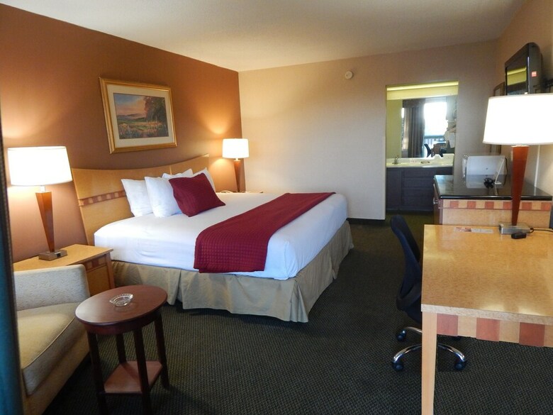Hotel Ramada By Wyndham & Suites Warner Robins