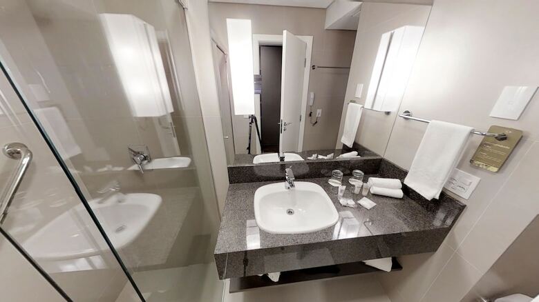 Hotel Hilton Garden Inn Itaja� - Praia Brava