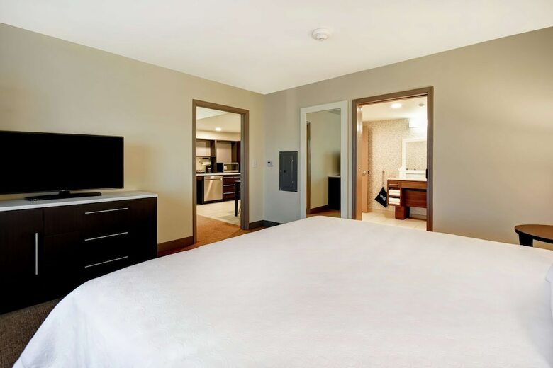 Hotel Home2 Suites By Hilton Lagrange