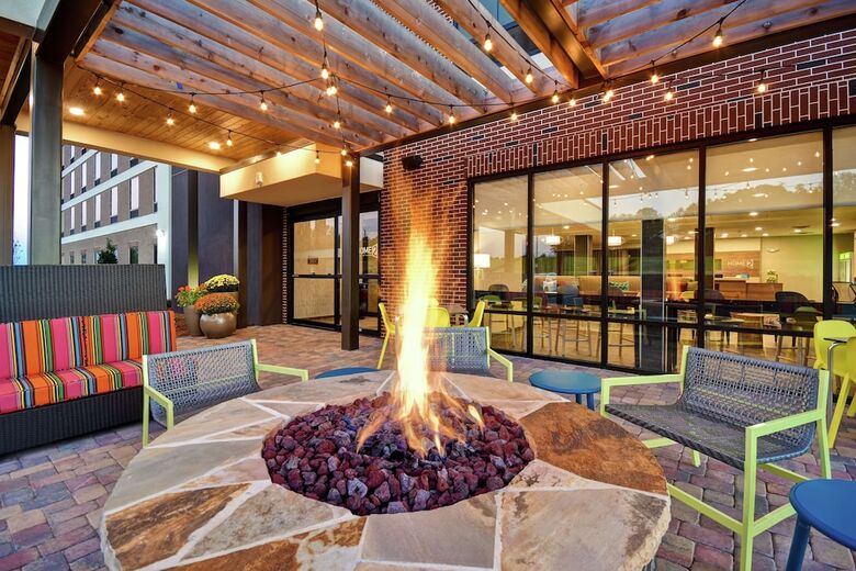 Hotel Home2 Suites By Hilton Lagrange