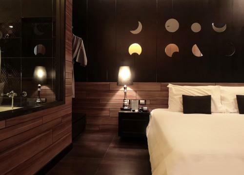 Hotel Tsix5 Quarter
