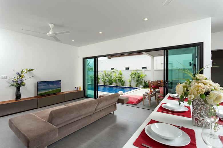 Large 3br Villa With Big Pool By Intira