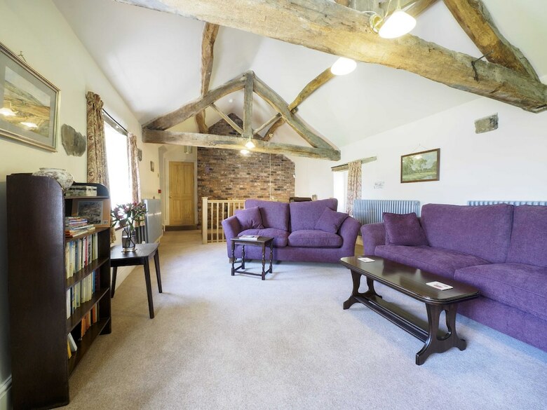 Bed & Breakfast Foxlow Coach House