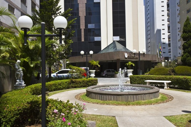Hotel Le Premier Suites