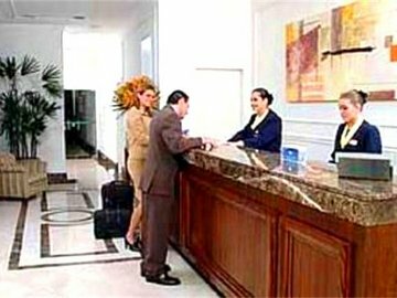 Hotel Quality Suites Long Stay Bela Cintra