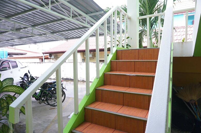 Hotel Pranee Mansion Airport