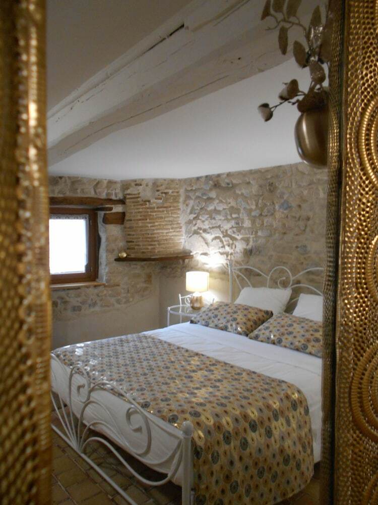Hotel Domaine De La F�e-licit�