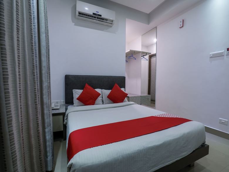 Hotel Oyo 14504 The Conclave