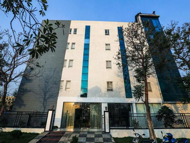 Hotel Oyo 14504 The Conclave