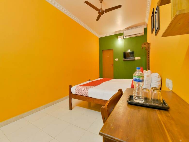 Hotel Oyo 14342 Happy Rooms