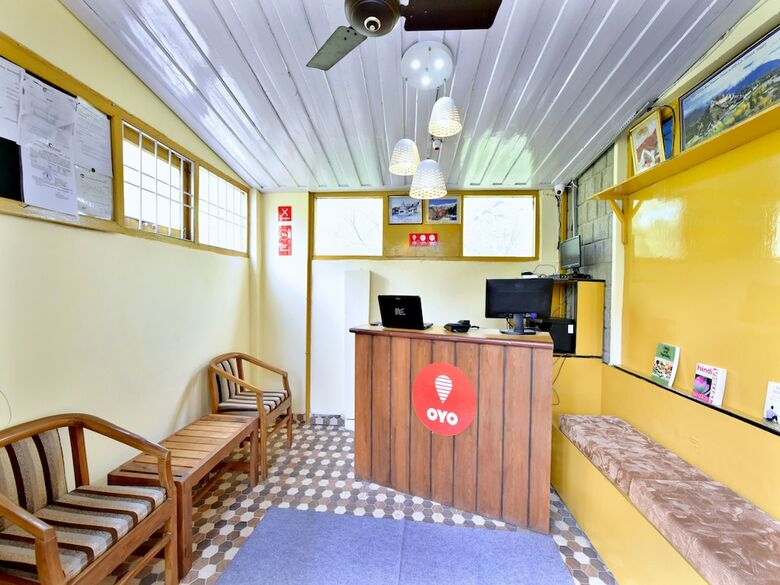 Oyo 12907 Hotel Isha Residency