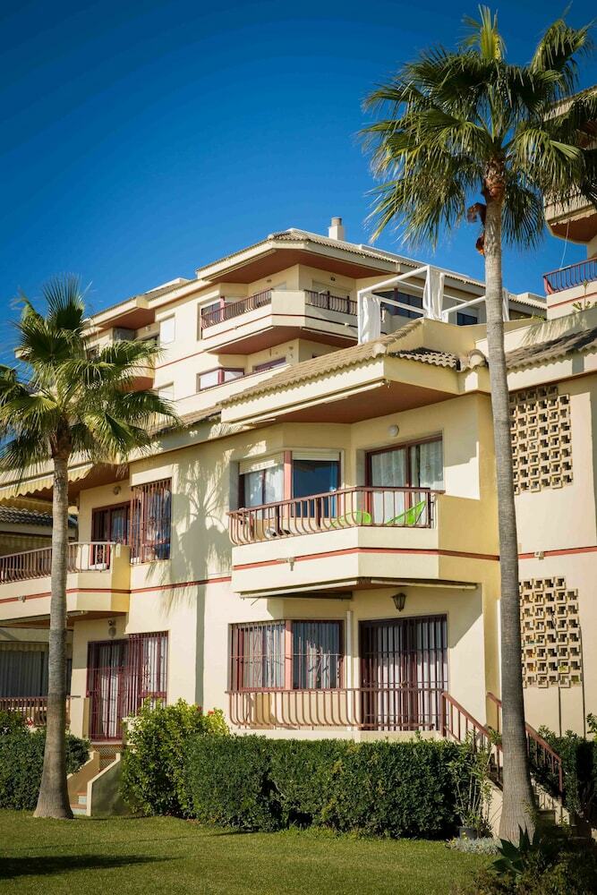 Apartamentos Holidays2mijas Costa Riviera Sea Side