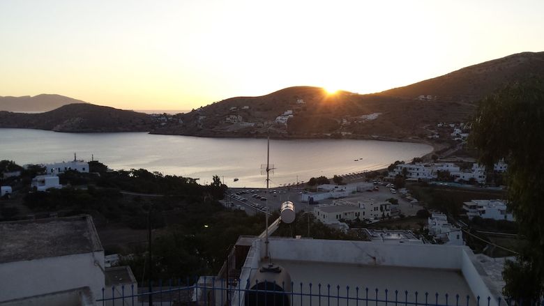 Hotel Grandma Vasiliki Rooms To Let
