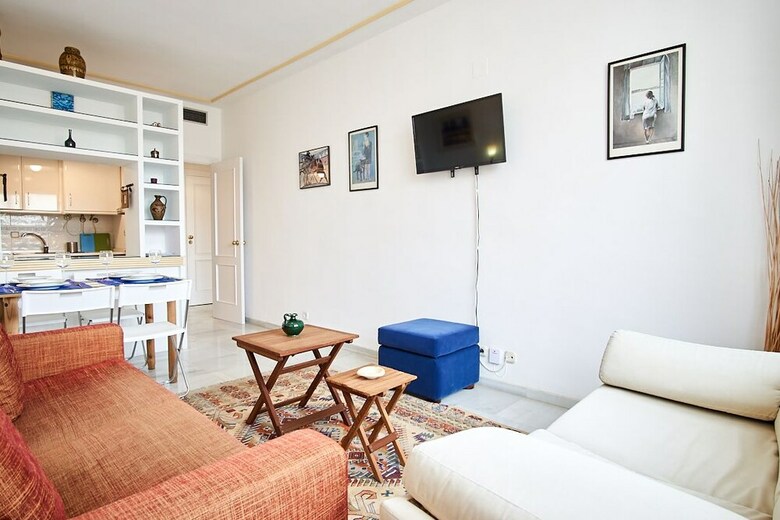 Luminoso  Apartamento En Triana