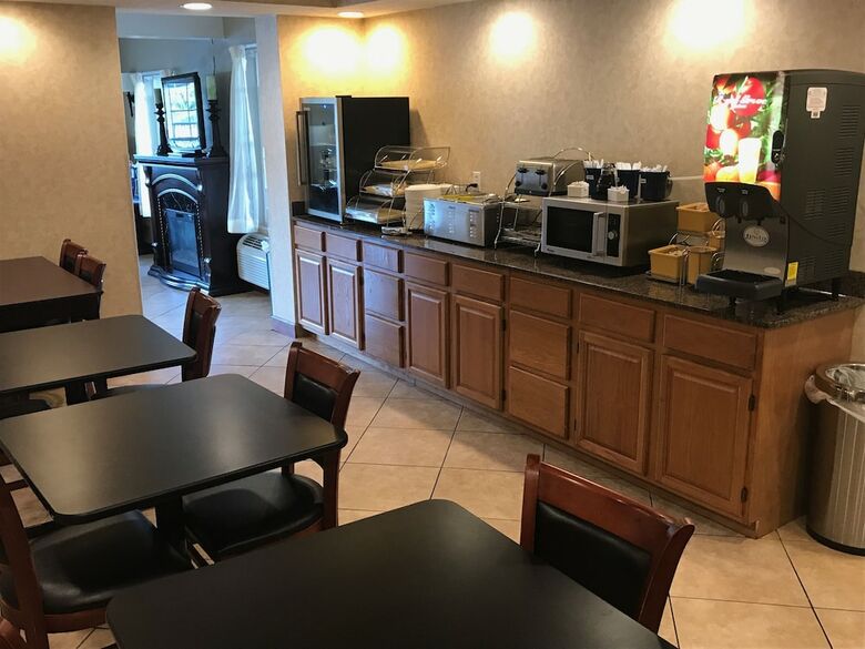 Hotel Days Inn By Wyndham Cave City