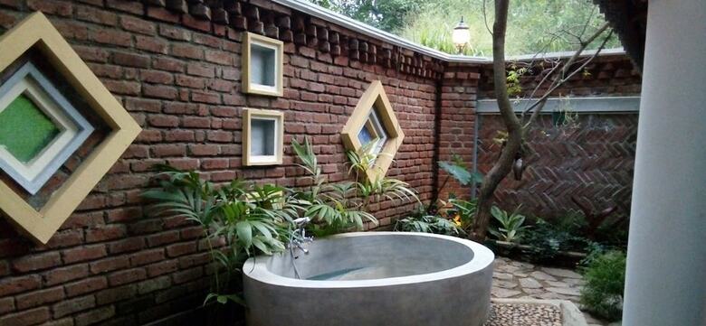 Plumeria Luxury Villas