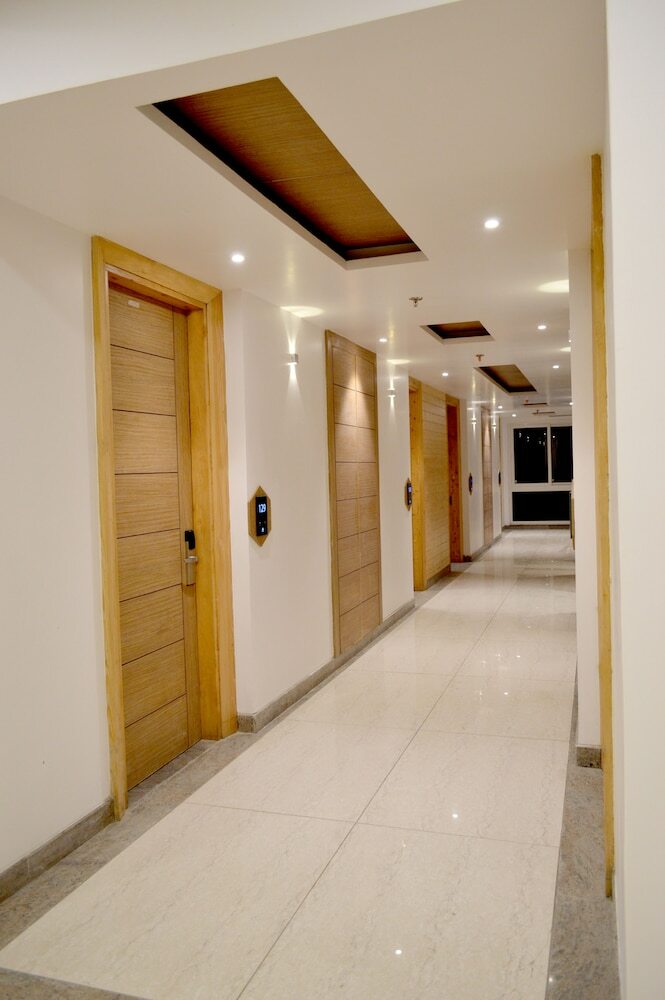 Hotel The Orchard Greens Resort And Spa