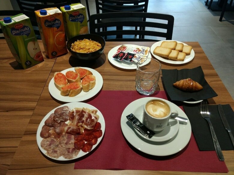 Hostal Universitat Cervera