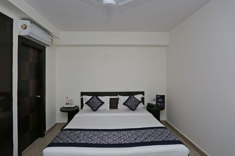 Hotel Sky View
