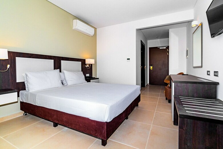 Hotel White Olive Premium Laganas - All Inclusive