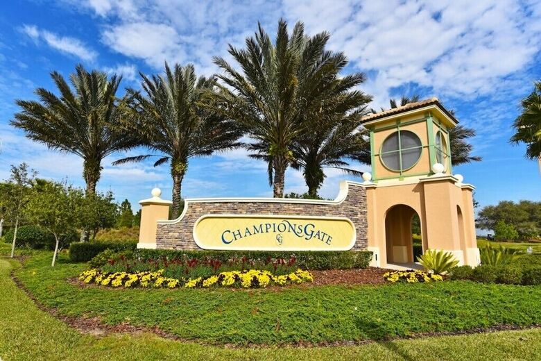 Champions Gate 1474emvdjgil - Eight Bedroom House