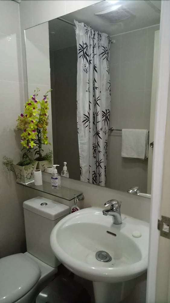 Condo At Azure By Metro Booking Bnb