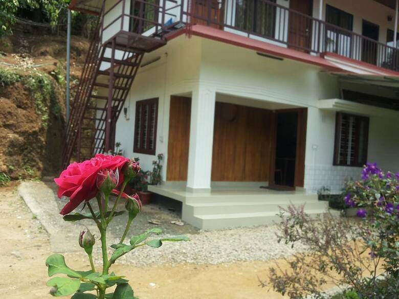Hotel Athens Cottage