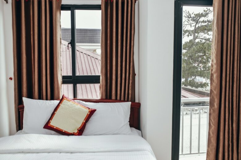 Frosty Land Hotel