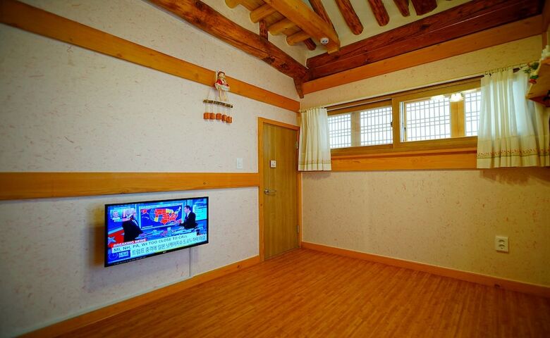 Hotel Hanok House