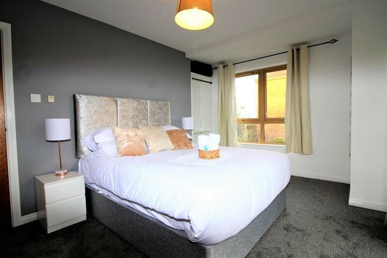 Forest View Apartment 7