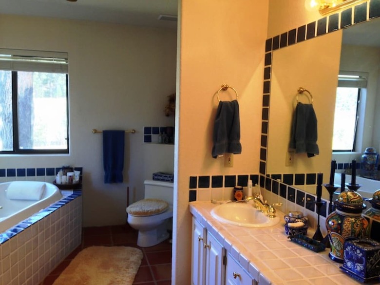 Country Club�homes