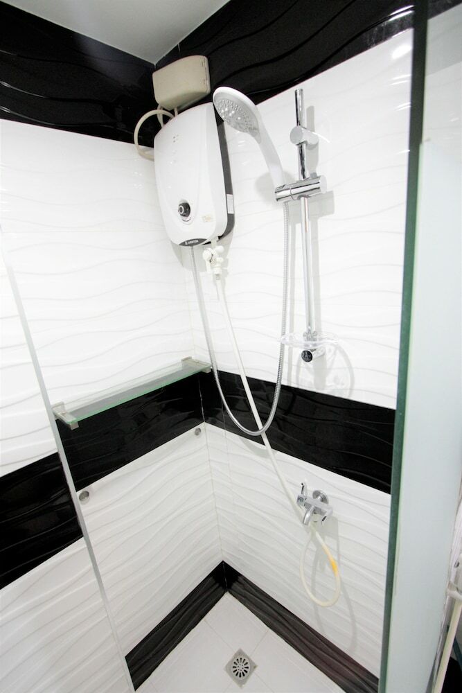 Apartamentos Indigo Ortigas @ Adb Avenue Tower