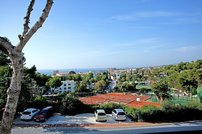 Apartamentos Jard�n Miraflores