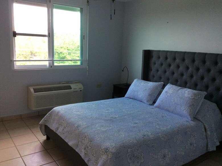Apartamentos Penthouse At Hillside Village