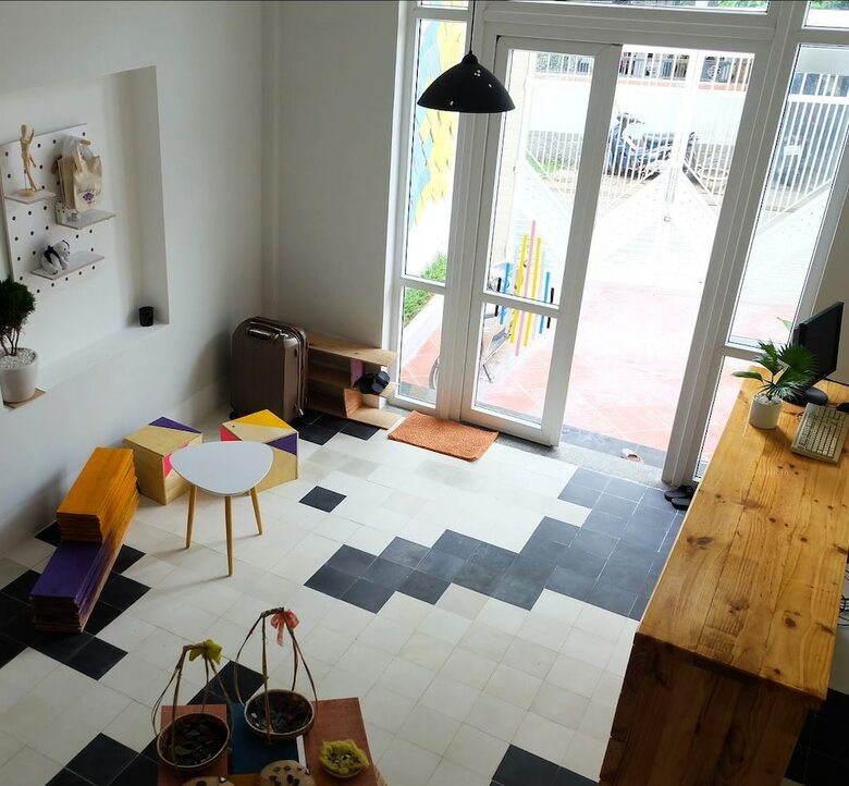 Hostal Colorful Hue Hostel - Adults Only