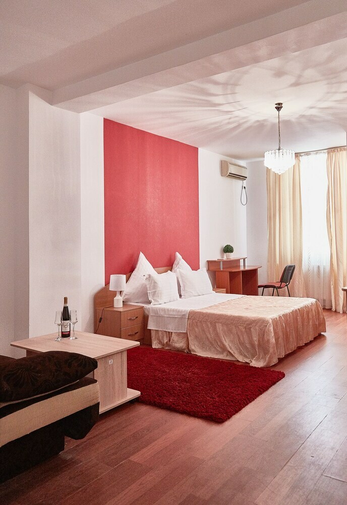 Gabizz Apartments - Near Farul Stadium