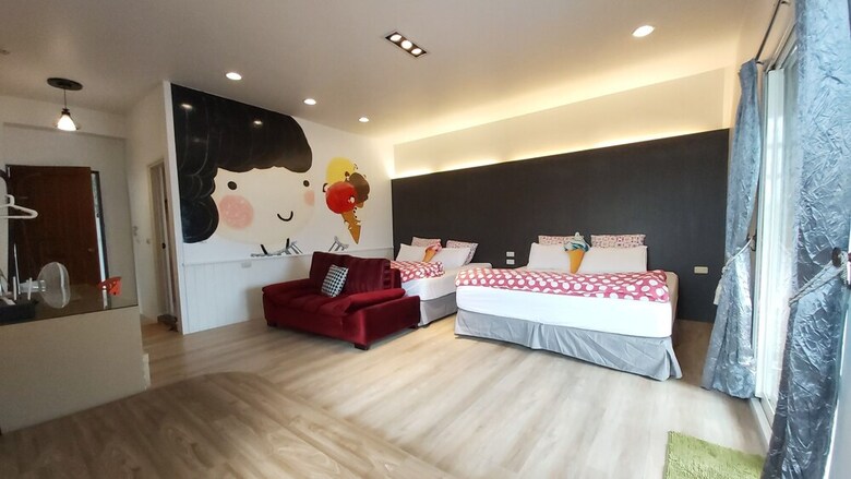 Bed & Breakfast Super Cheap1 Homestay