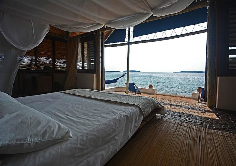 Posada Lake Shore Lodge & Campsite