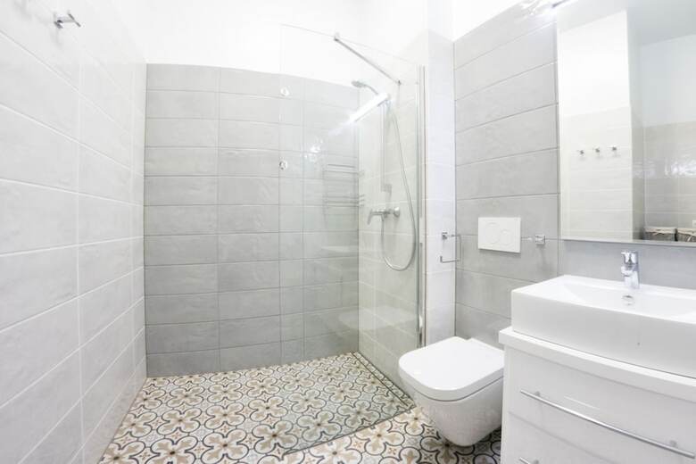 Rister Apartments